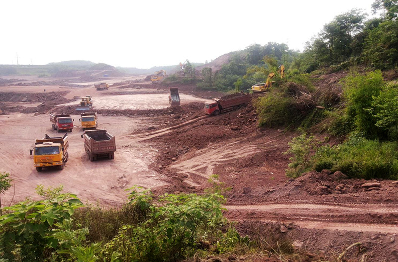 緯三路路基平整
