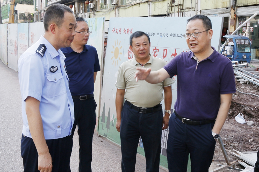 市委常委、高新區(qū)黨工委書記張邦舉視察公司高峰公園等在建項目